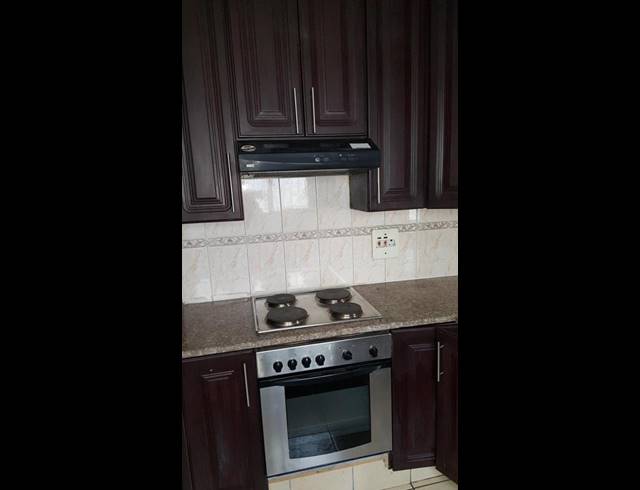 2 BEDROOM PROPERTY TO RENT IN SHALLCROSS